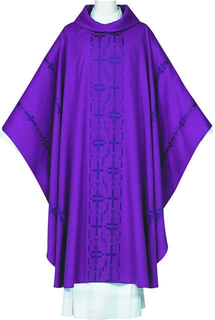 Chasuble-Crucis, cowl