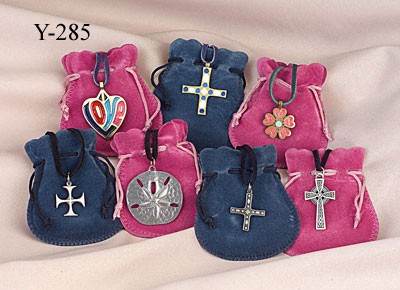 Love Pendant Youth Pouch